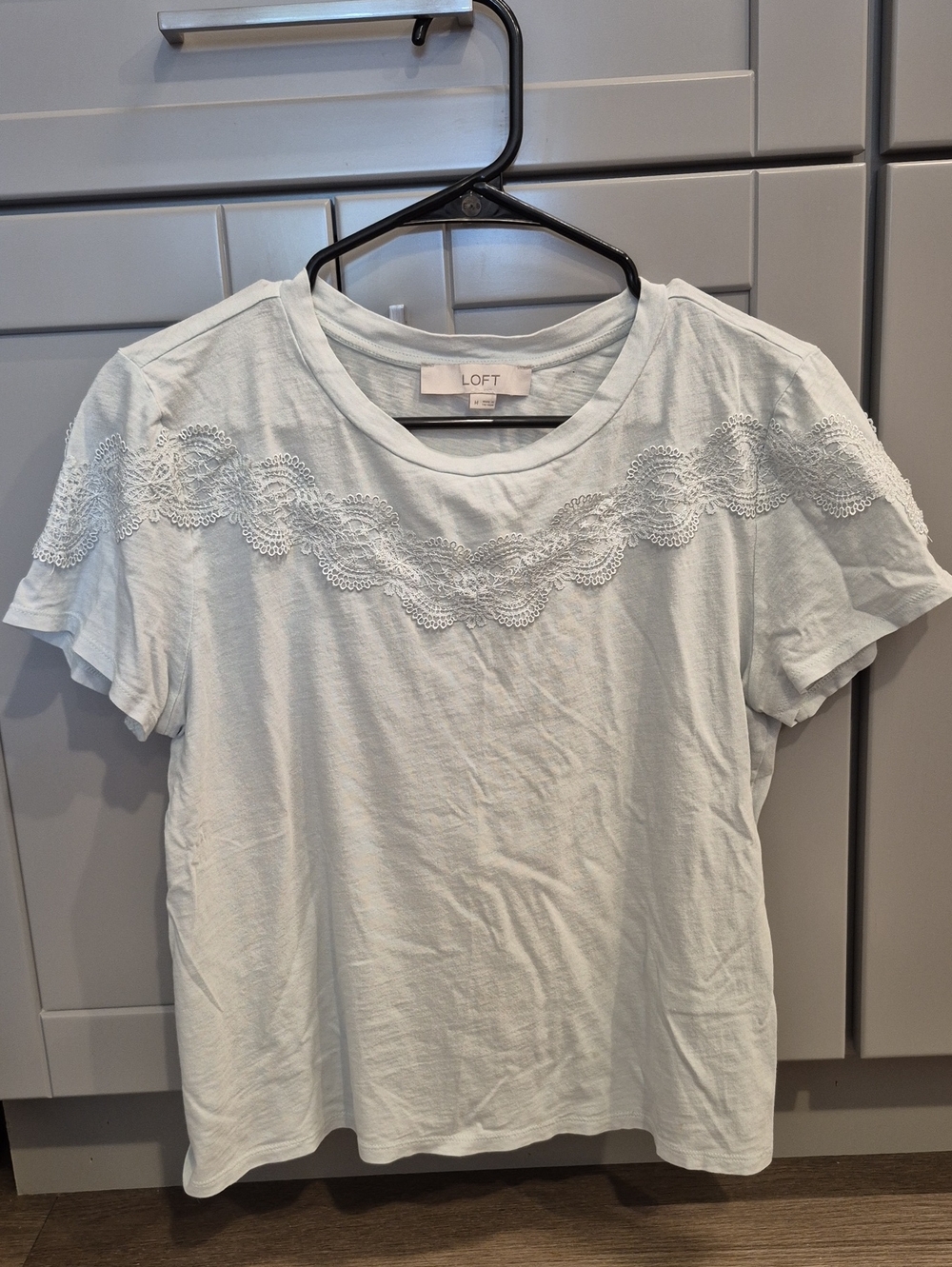 LOFT Short-sleeve Lace Tee Size Medium